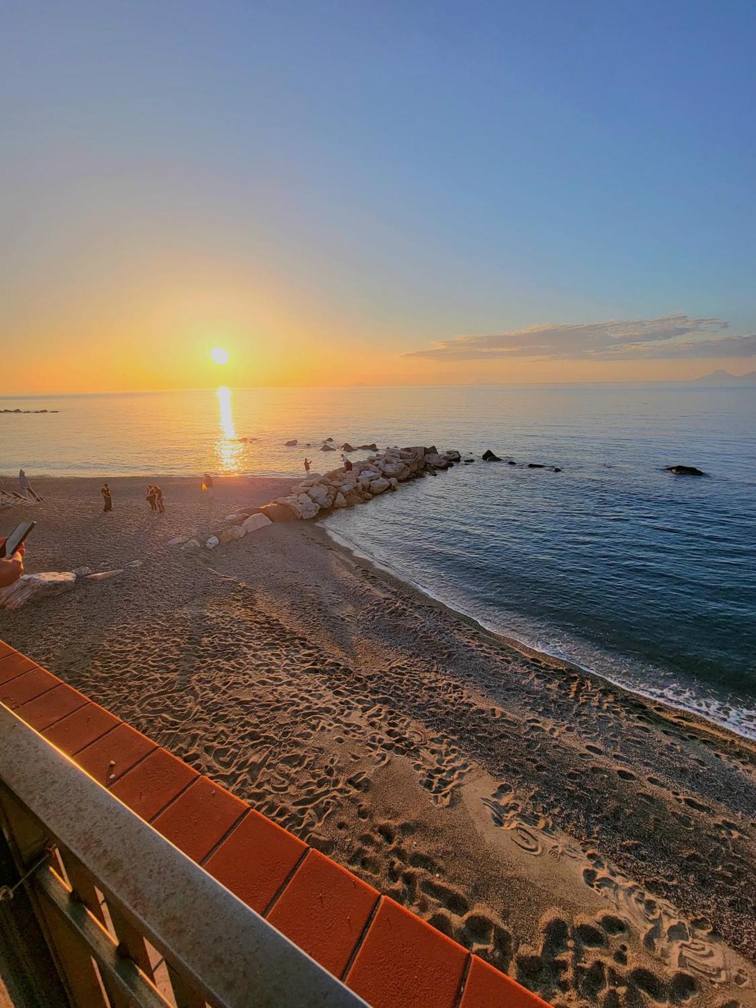 Villaggio Hotel Club Calanovellamare Piraino Exterior foto