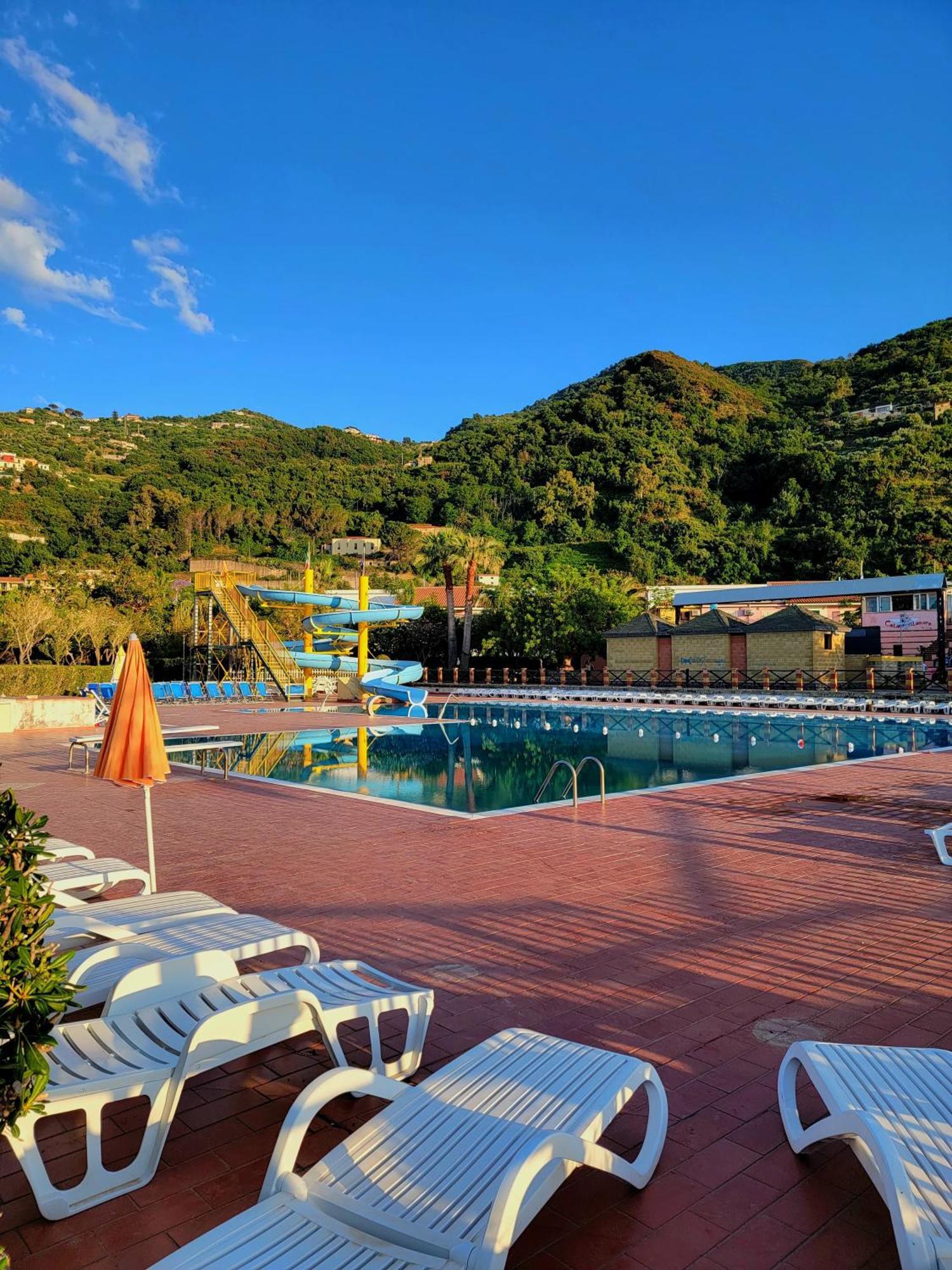 Villaggio Hotel Club Calanovellamare Piraino Exterior foto